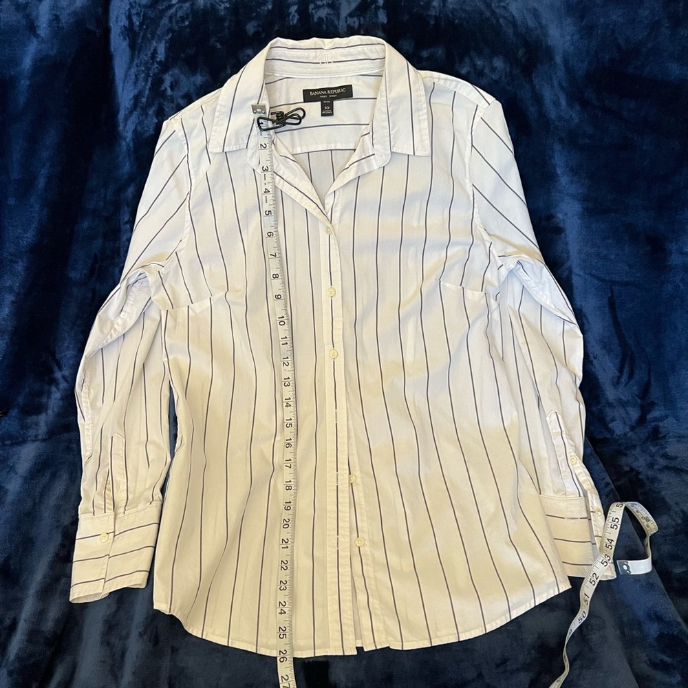 Banana Republic White with dark gray / black stripe Riley Shirt - Picture 4 of 7